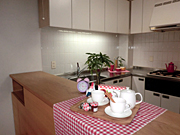 �v�����i�[�h�������� ���̂��閾�邢�L�b�`��